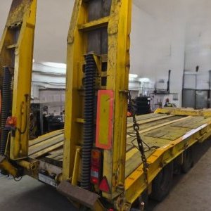 foto 30/24t přívěs podvalník 3osy Schwarzmüller